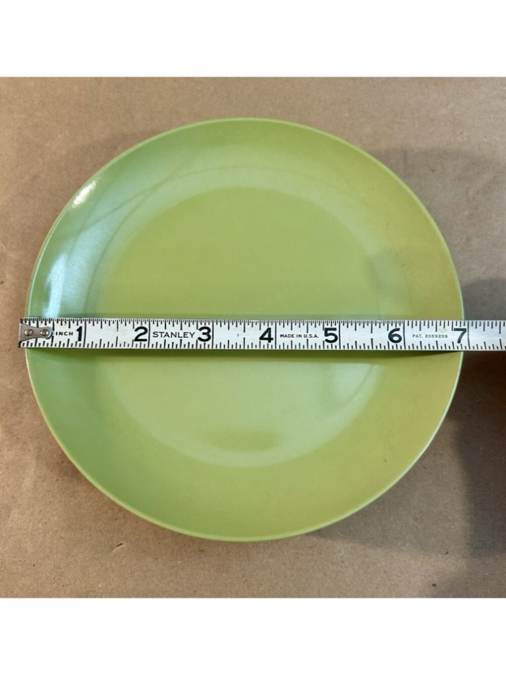 Vintage 10 pc. Oneida Melamine Avocado Green Serving Bowls, Plates & Small Bowls - Picture 3 of 16